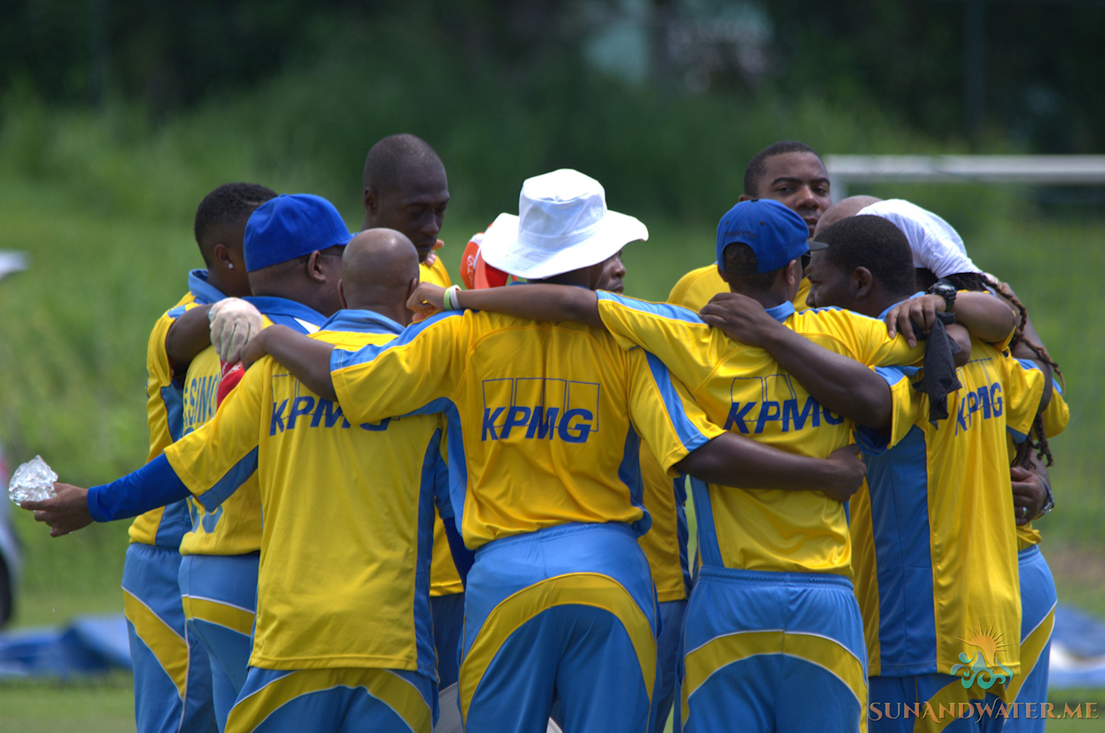 Somerset Bridge VS Flatts 2014(11)